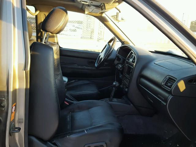 JN8DR09Y21W582623 - 2001 NISSAN PATHFINDER BROWN photo 5