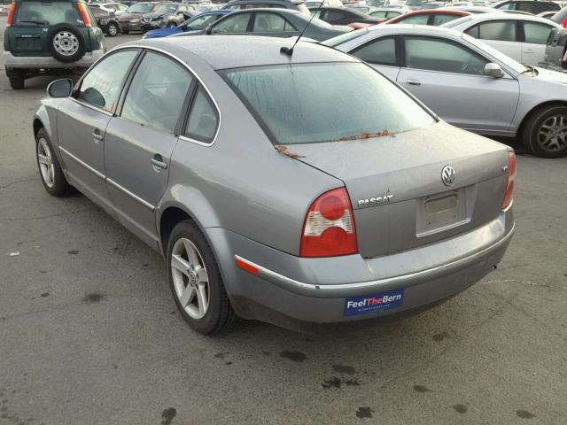 WVWRH63B24P248943 - 2004 VOLKSWAGEN PASSAT GLX GRAY photo 3