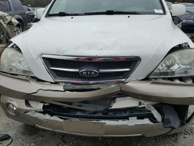 KNDJD733465647214 - 2006 KIA SORENTO EX WHITE photo 9