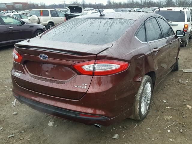 3FA6P0LU9GR171284 - 2016 FORD FUSION SE BURGUNDY photo 4