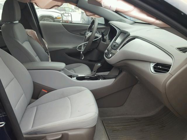 1G1ZB5ST7HF138447 - 2017 CHEVROLET MALIBU LS ლურჯი ფოტო 5