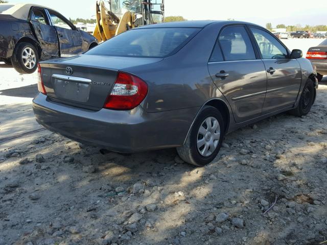 4T1BE32K94U937126 - 2004 TOYOTA CAMRY LE ნაცრისფერი ფოტო 4