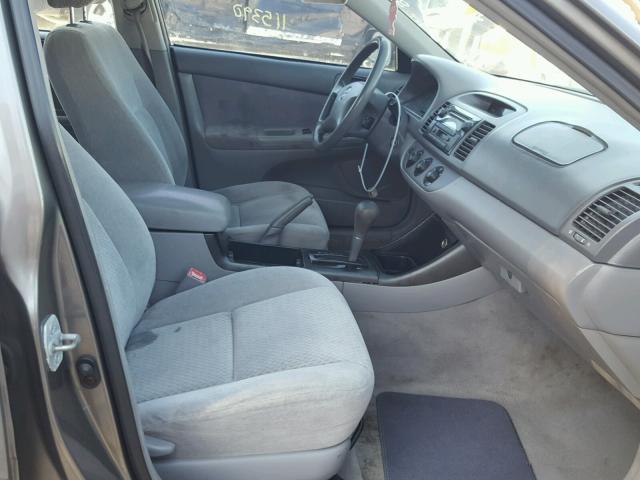 4T1BE32K94U937126 - 2004 TOYOTA CAMRY LE ნაცრისფერი ფოტო 5