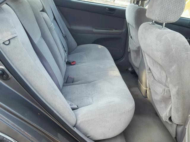 4T1BE32K94U937126 - 2004 TOYOTA CAMRY LE ნაცრისფერი ფოტო 6