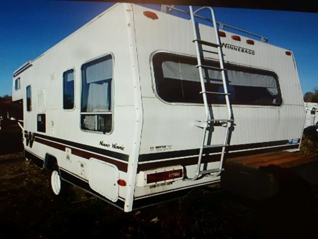 2GBJG31M7D4113721 - 1983 CHEVROLET TRAILER WHITE photo 3