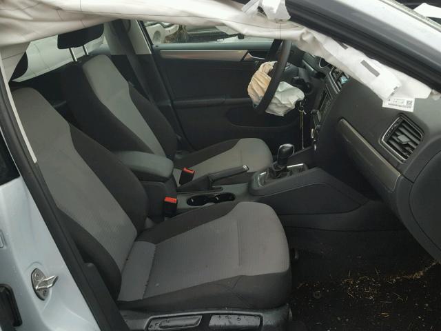 3VW2B7AJ1HM396769 - 2017 VOLKSWAGEN JETTA S Ağ foto 5