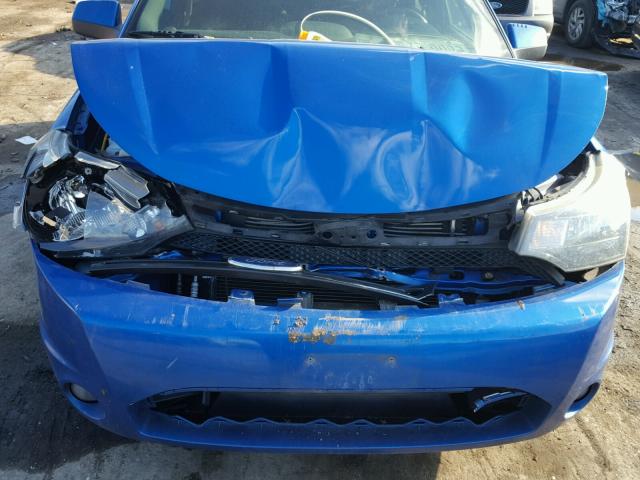 1FAHP3GNXBW134165 - 2011 FORD FOCUS SES BLUE photo 7