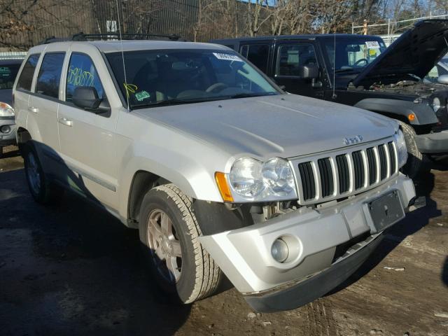 1J8HR48N07C640484 - 2007 JEEP GRAND CHER SILVER photo 1