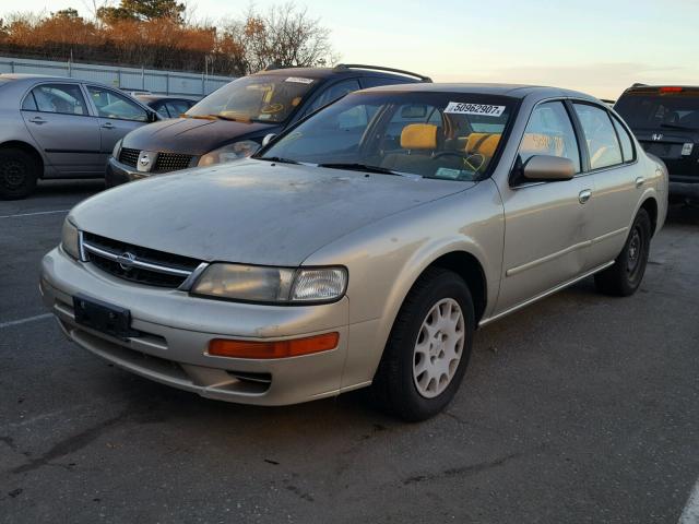 JN1CA21D2XM410991 - 1999 NISSAN MAXIMA GLE BEIGE photo 2