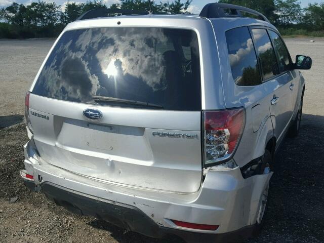 JF2SH636X9H750090 - 2009 SUBARU FORESTER 2 SILVER photo 4