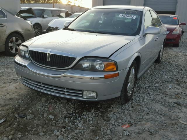 1LNHM87A12Y652372 - 2002 LINCOLN LS 灰色 照片 2