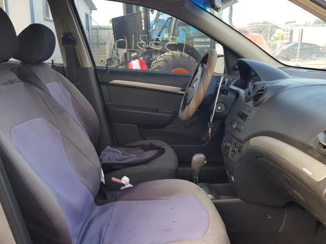 KL1TD56667B149447 - 2007 CHEVROLET AVEO BASE Srebrny zdjęcie 6