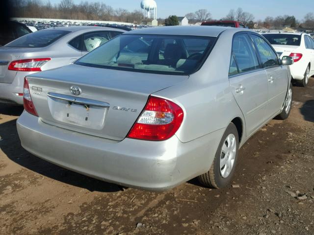 4T1BE32K43U699779 - 2003 TOYOTA CAMRY LE SILVER photo 4
