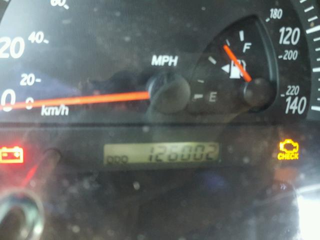 4T1BE32K43U699779 - 2003 TOYOTA CAMRY LE ვერცხლისფერი ფოტო 8