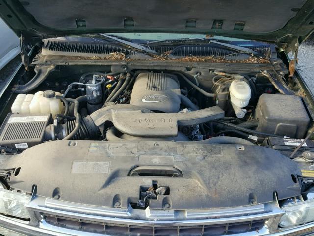 3GNFK16T03G253807 - 2003 CHEVROLET SUBURBAN K GREEN photo 7