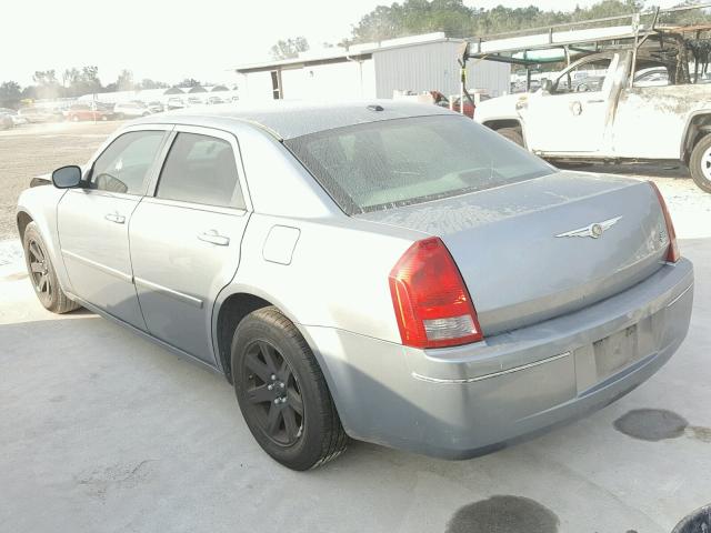 2C3KA53G26H505834 - 2006 CHRYSLER 300 TOURIN SILVER photo 3