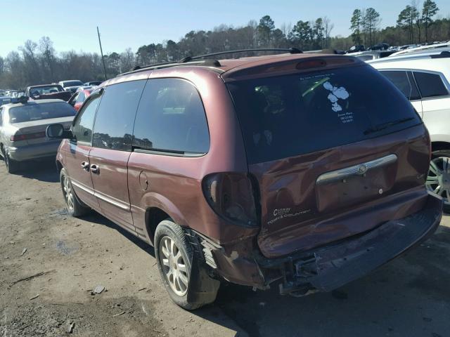 2C4GP54L12R720329 - 2002 CHRYSLER TOWN & COU BURGUNDY photo 3