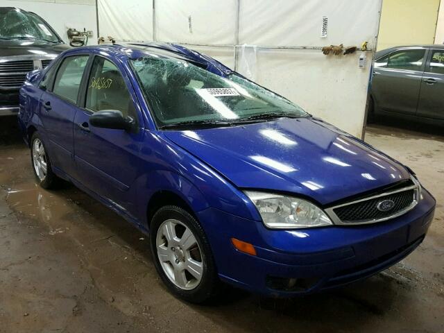 1FAFP34NX5W126485 - 2005 FORD FOCUS ZX4 BLUE photo 1