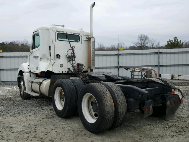 1FUJA6CK67LY75408 - 2007 FREIGHTLINER CONVENTION WHITE photo 3