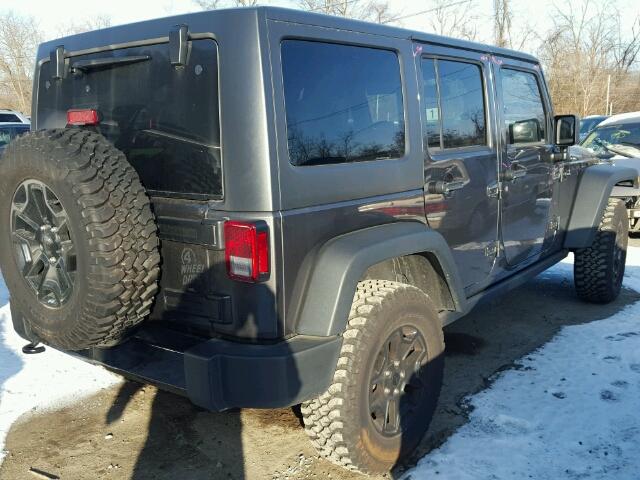 1C4BJWDG3GL314587 - 2016 JEEP WRANGLER U GRAY photo 4