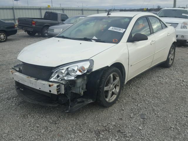 1G2ZG57N884137357 - 2008 PONTIAC G6 BASE WHITE photo 2