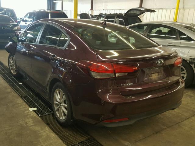 3KPFL4A75HE012457 - 2017 KIA FORTE LX MAROON photo 3