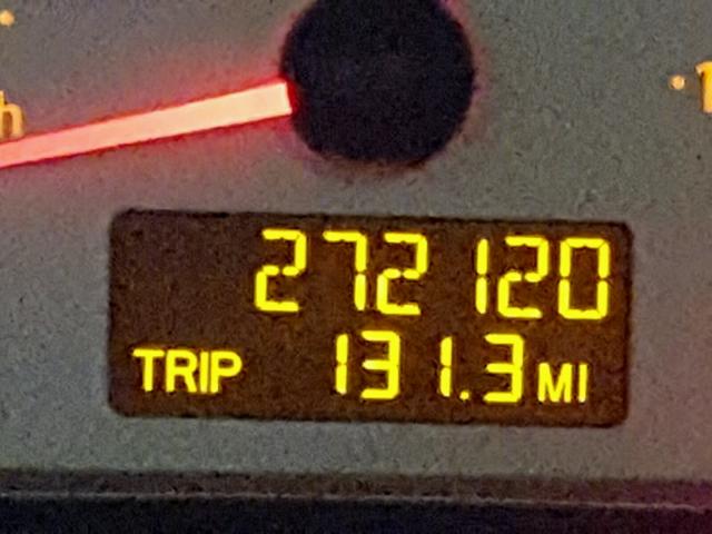 1G8AL52F23Z196706 - 2003 SATURN ION LEVEL MAROON photo 8