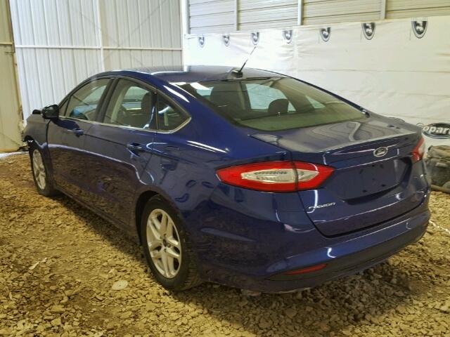 3FA6P0H76GR320401 - 2016 FORD FUSION SE BLUE photo 3