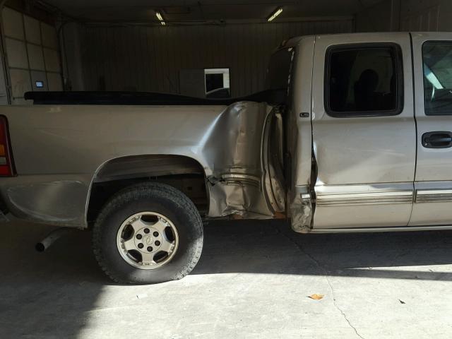 2GCEC19V421200713 - 2002 CHEVROLET SILVERADO TAN photo 9