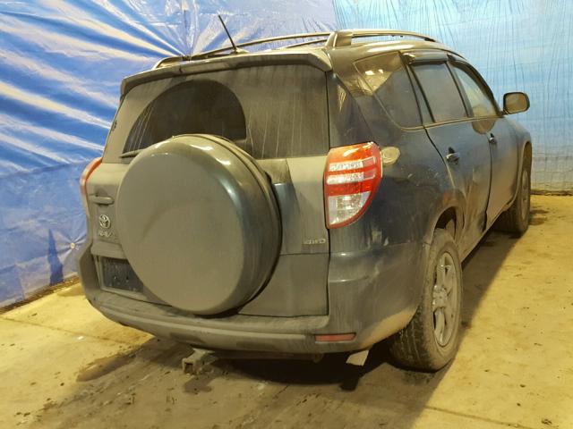 2T3BF4DVXBW098845 - 2011 TOYOTA RAV4 GRAY photo 4