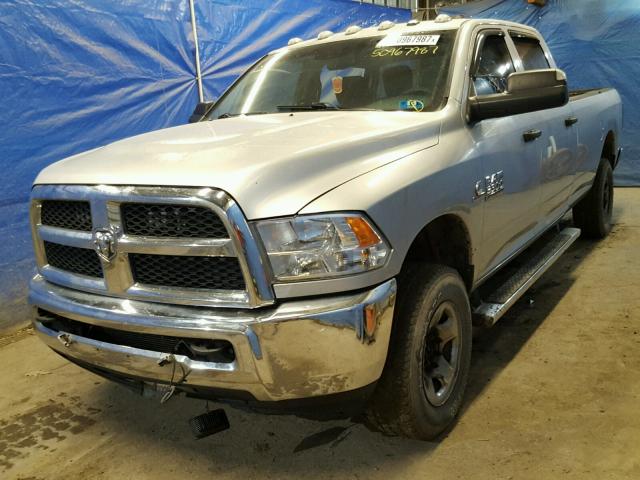 3C63R3GLXDG604720 - 2013 RAM 3500 ST SILVER photo 2