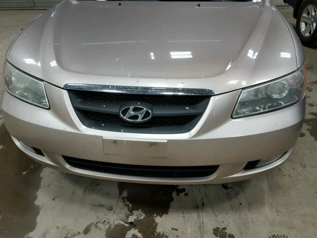 5NPEU46C26H109624 - 2006 HYUNDAI SONATA GLS GOLD photo 7