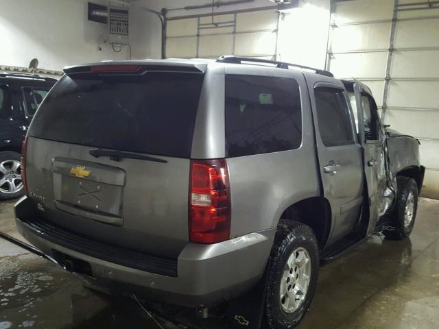 1GNFK13098J145881 - 2008 CHEVROLET TAHOE K150 GRAY photo 4