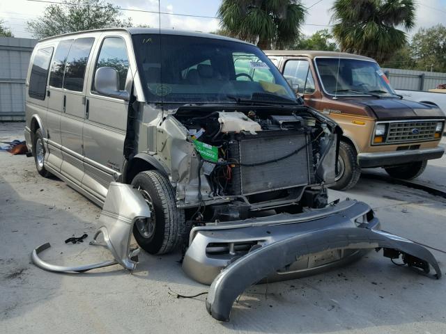 1GDFG15R321233074 - 2002 GMC SAVANA RV TAN photo 1