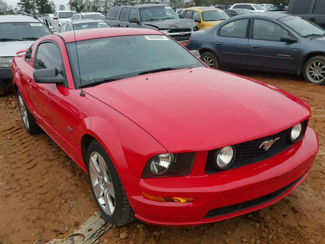 1ZVFT82H965264703 - 2006 FORD MUSTANG GT RED photo 1