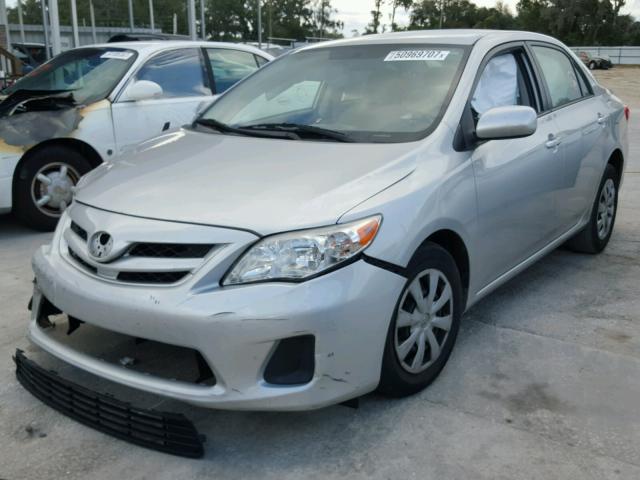 JTDBU4EE0B9157387 - 2011 TOYOTA COROLLA BA SILVER photo 2