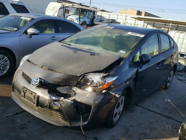 JTDKN3DU5E0384115 - 2014 TOYOTA PRIUS GRAY photo 2