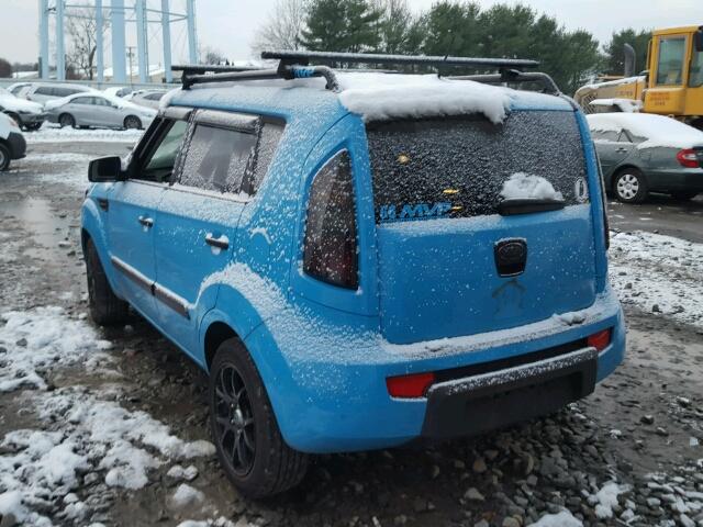 KNDJT2A29B7273455 - 2011 KIA SOUL + BLUE photo 3