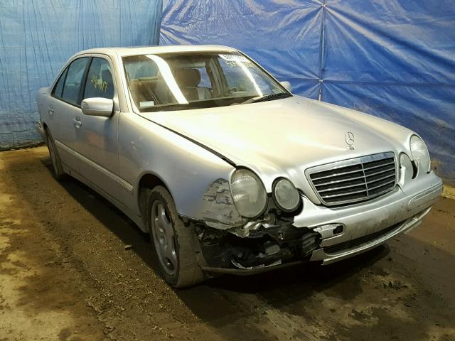 WDBJF83J3YX032075 - 2000 MERCEDES-BENZ E 430 SILVER photo 1