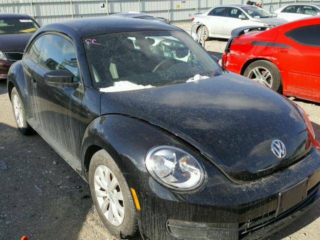 3VWF17AT2FM642134 - 2015 VOLKSWAGEN BEETLE 1.8 BLACK photo 1