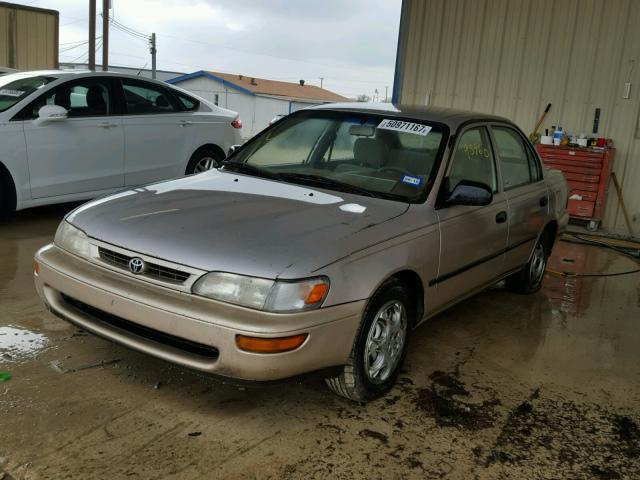 1NXBA02E1TZ454944 - 1996 TOYOTA COROLLA BEIGE photo 2