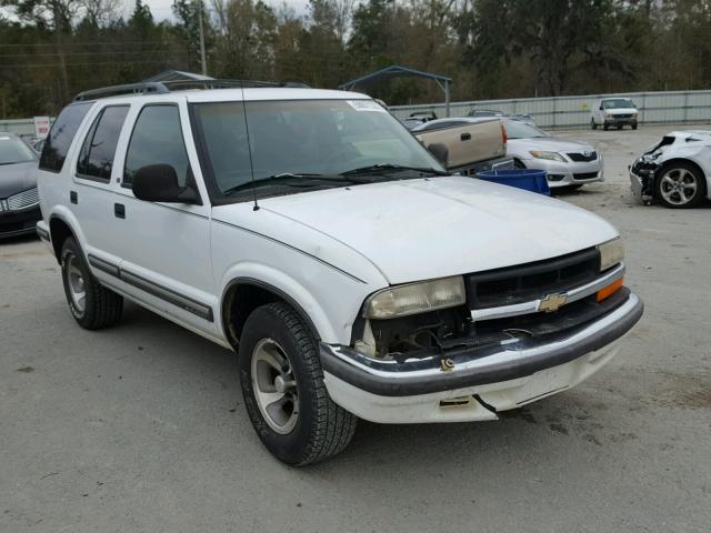 1GNCS13W3W2222095 - 1998 CHEVROLET BLAZER WHITE photo 1