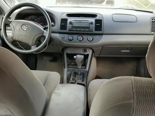 4T1BE32K25U403144 - 2005 TOYOTA CAMRY LE SILVER photo 9