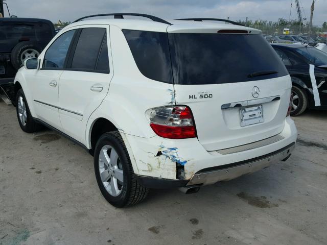 4JGBB75E96A049115 - 2006 MERCEDES-BENZ ML 500 WHITE photo 3