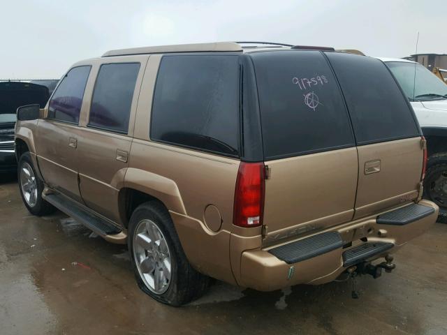 1GKEK13R8XR917598 - 1999 GMC DENALI GOLD photo 3