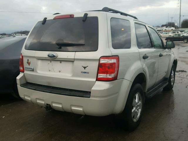 1FMCU03178KA04709 - 2008 FORD ESCAPE XLT SILVER photo 4