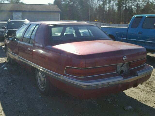 1G4BN5375PR406812 - 1993 BUICK ROADMASTER MAROON photo 3