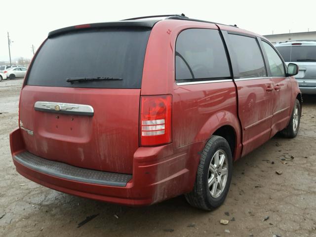 2A8HR54P78R143132 - 2008 CHRYSLER TOWN & COU RED photo 4