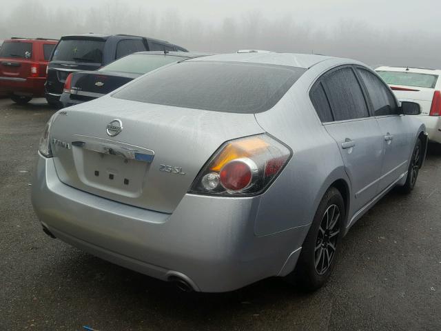 1N4AL2AP5AN473129 - 2010 NISSAN ALTIMA BAS SILVER photo 4