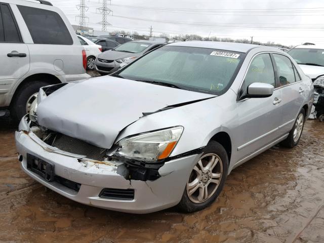 1HGCM56307A011179 - 2007 HONDA ACCORD SE SILVER photo 2